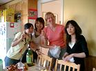 Chie・Yuko・ホストマザー・Chiemi。